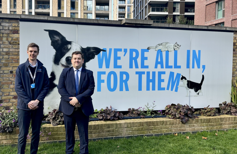 Louie visits Battersea Dogs and Cats Home