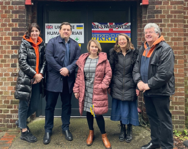 Louie with Bexley Ukraine residents 